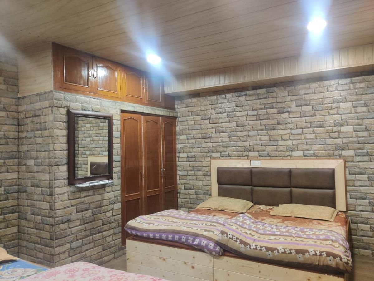 Mehdudia Guest House Šimla Exteriér fotografie